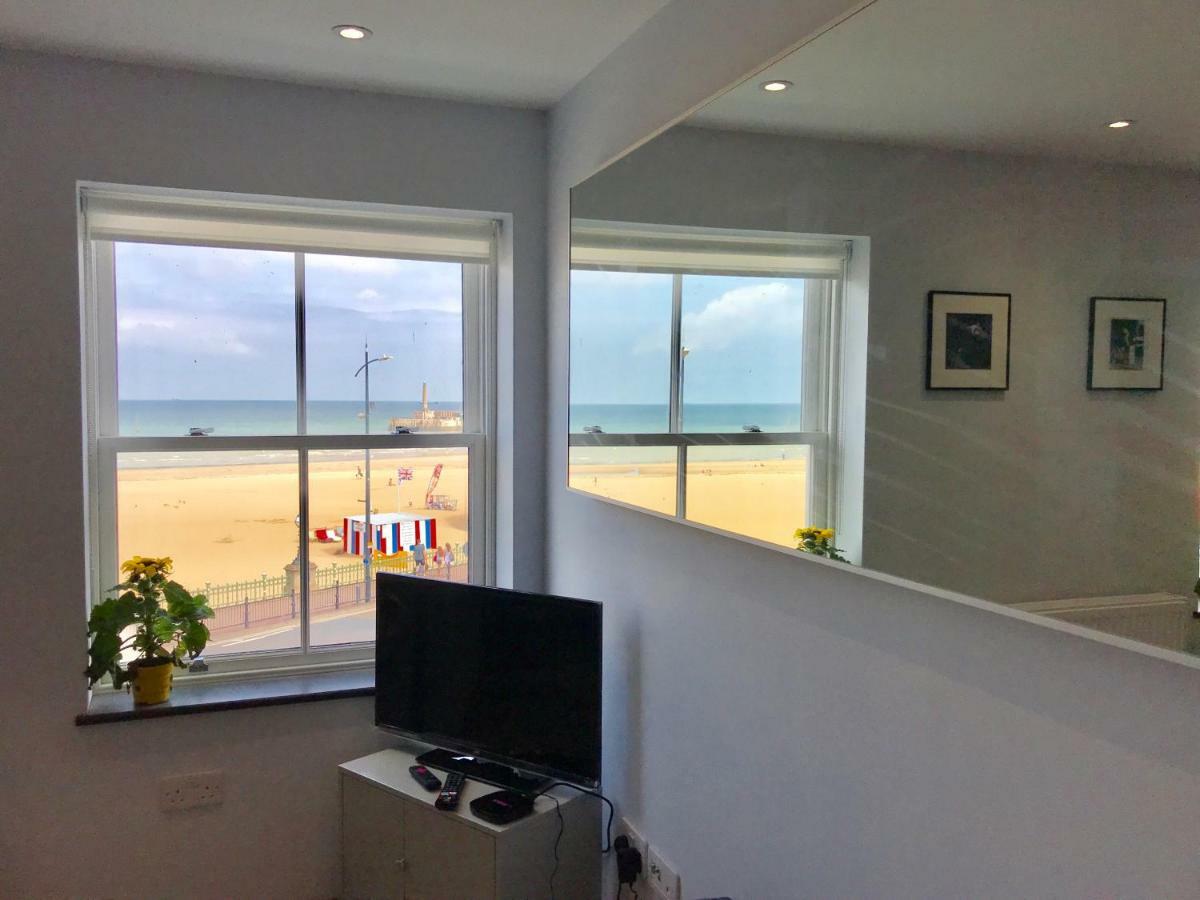 The Sunset Apartment - Margate Beach - By Goldex Coastal Breaks Екстериор снимка