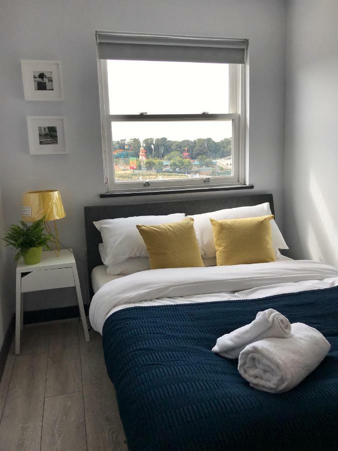 The Sunset Apartment - Margate Beach - By Goldex Coastal Breaks Екстериор снимка
